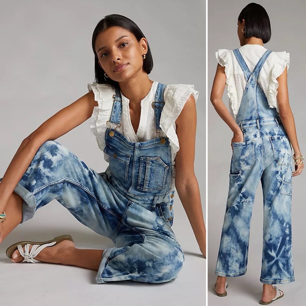 Anthropologie Pilcro Bleached Tie Dye Denim Overalls 25 boho festival cropped
